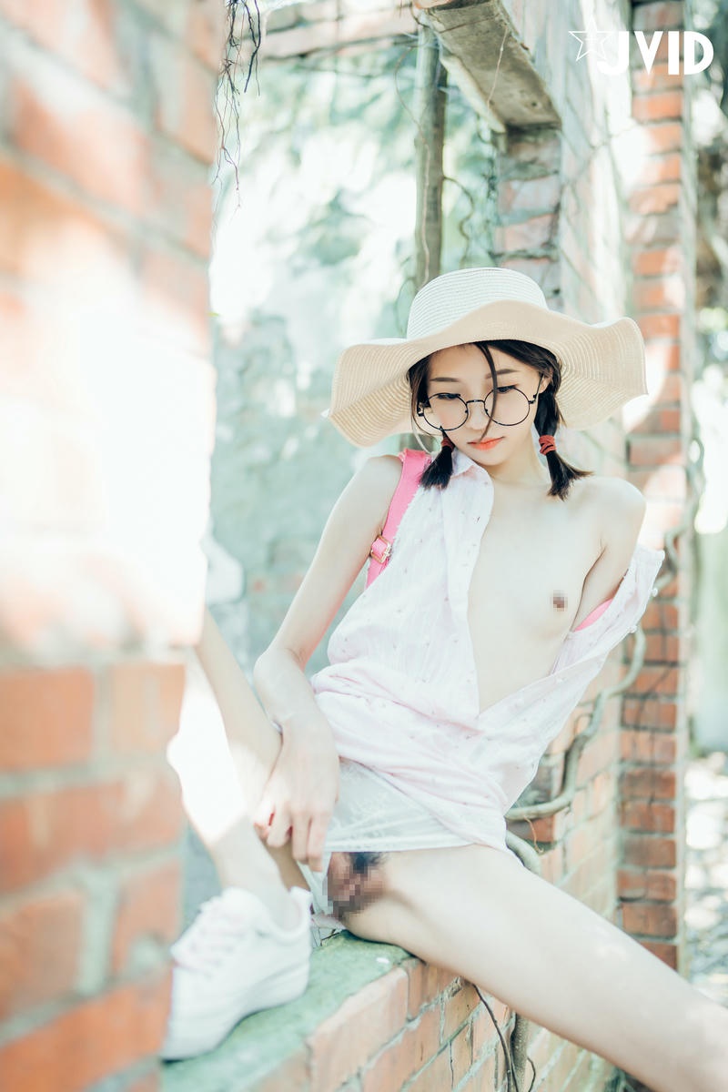 JVID - 抓精虫的小女孩-妍妍 [147P 1V 289MB]_第1集