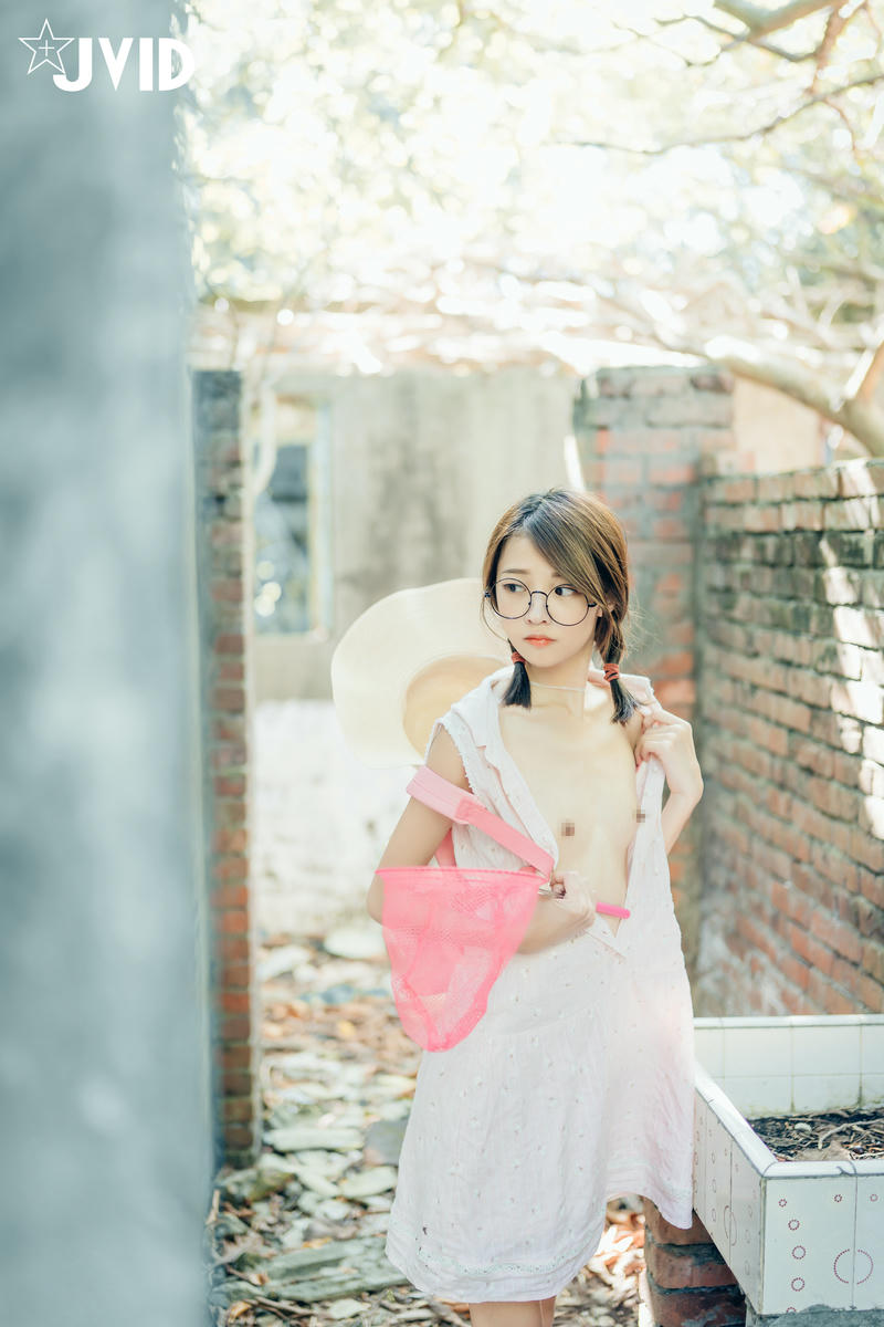 JVID - 抓精虫的小女孩-妍妍 [147P 1V 289MB]_第1集