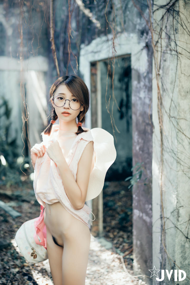 JVID - 抓精虫的小女孩-妍妍 [147P 1V 289MB]_第3集