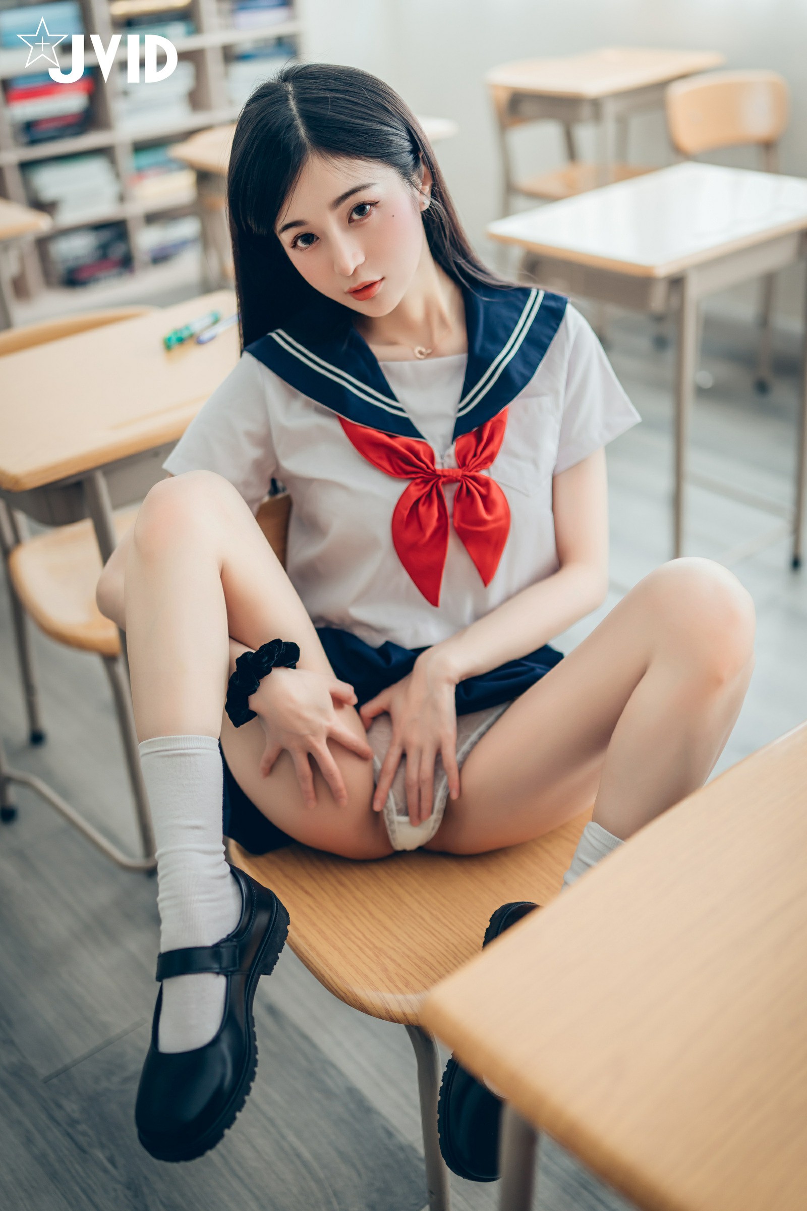 JVID NO.811 辰辰 變態老師的課後輔導[174P+1V／223MB]_第8集