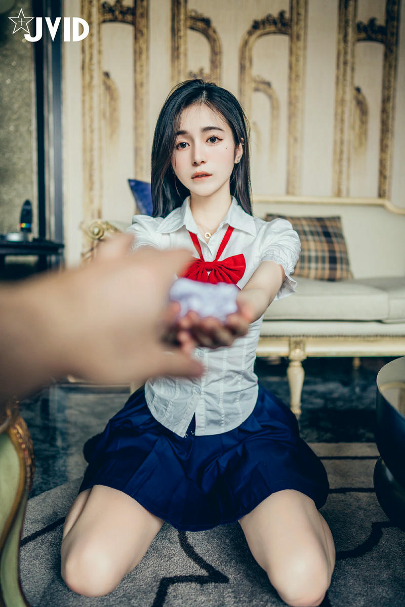JVID NO.811 辰辰 變態老師的課後輔導[174P+1V／223MB]_第3集