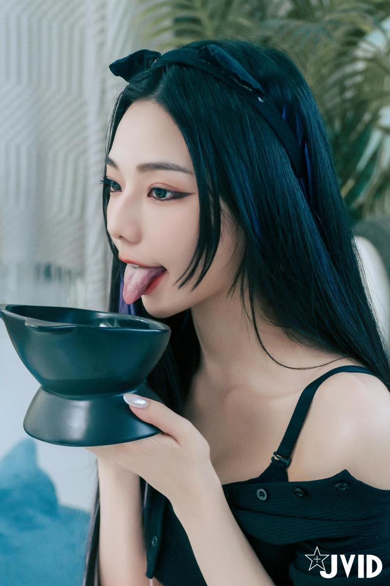 JVID NO.827 啾啾❤️用牛奶黑貓娘❤️[201P1V 907MB]_第8集