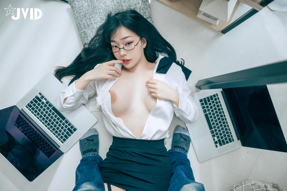 JVID NO.846 苡昕Slivia 超巨乳女秘書 [159P／428MB]_第4集