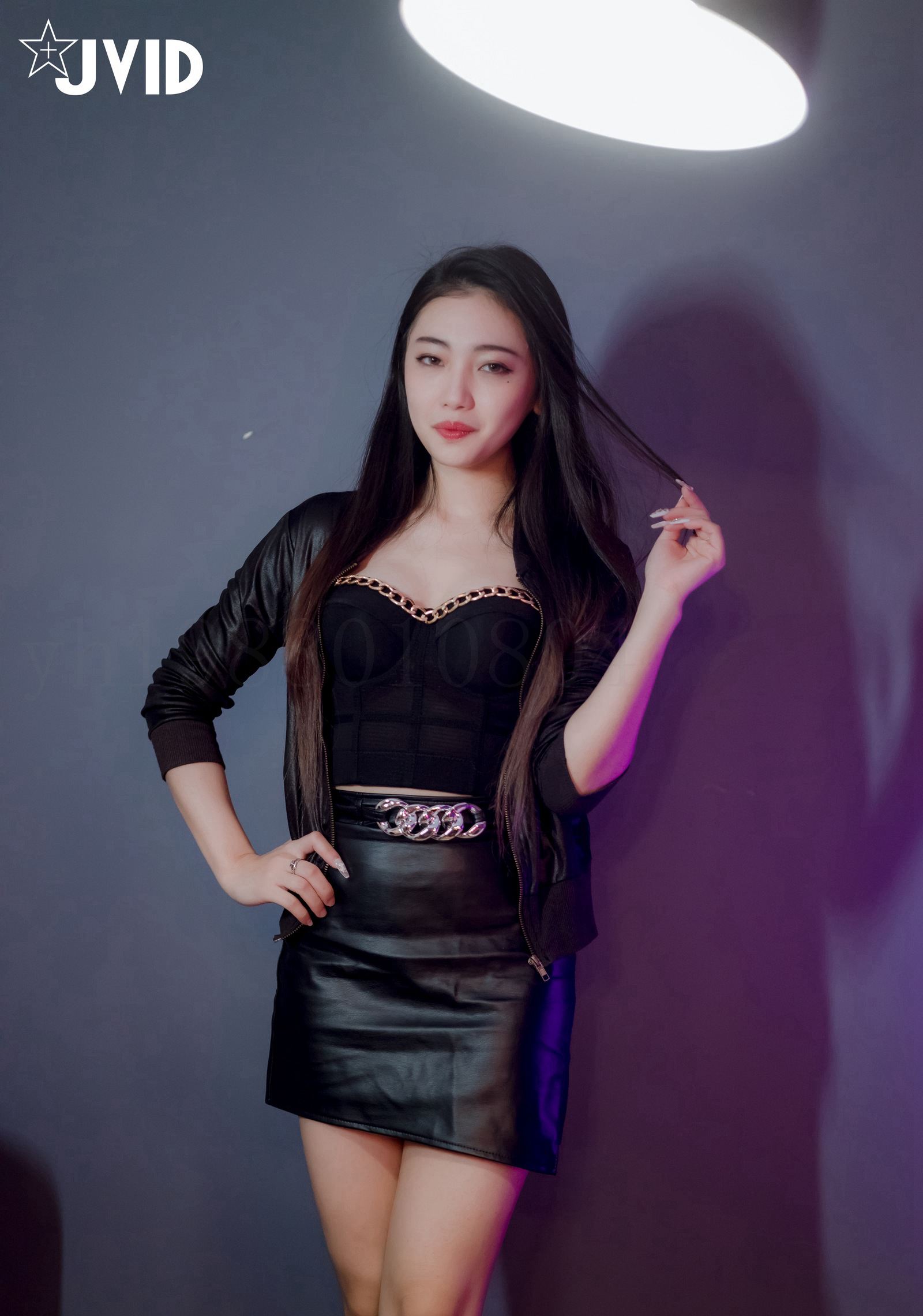 JVID - 摄影大师PureBeauty作品《乳钉逼环美女夏暮光极度诱惑女特工》高清套图201P1V_第7集