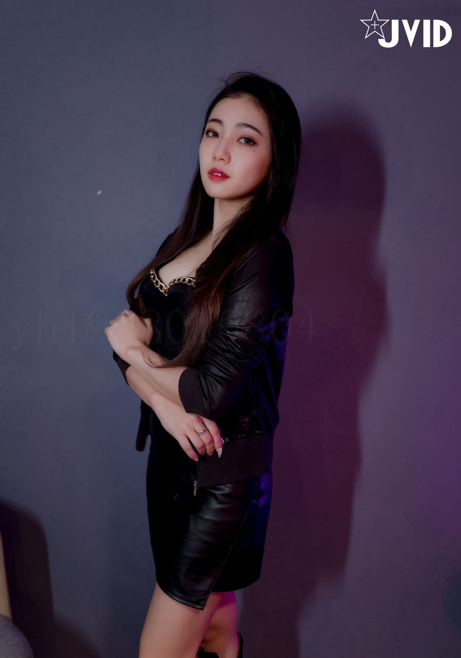 JVID - 摄影大师PureBeauty作品《乳钉逼环美女夏暮光极度诱惑女特工》高清套图201P1V_第8集