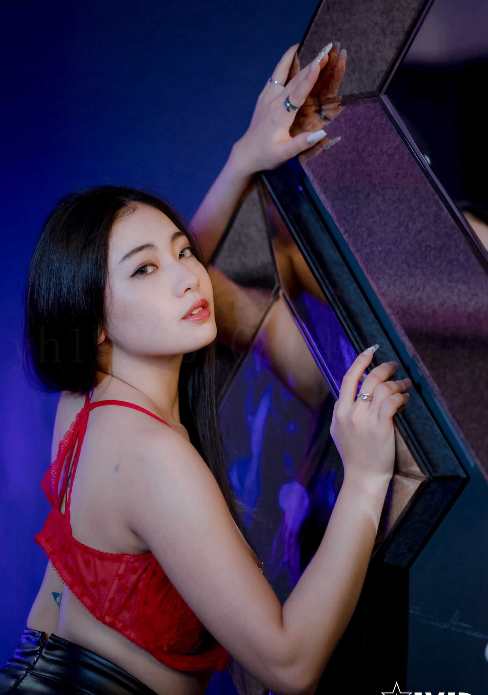 JVID - 摄影大师PureBeauty作品《乳钉逼环美女夏暮光极度诱惑女特工》高清套图201P1V_第10集