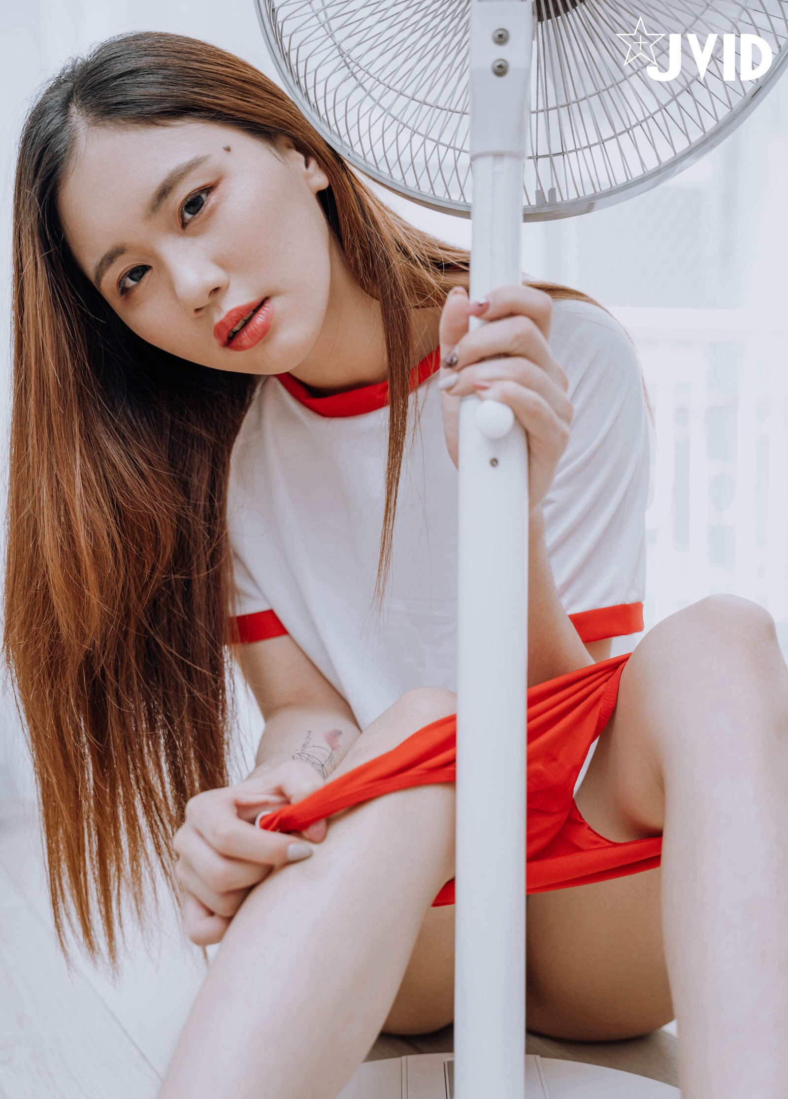 JVID NO.865 罗颖 学妹的小秘密 [110P 780MB]_第1集