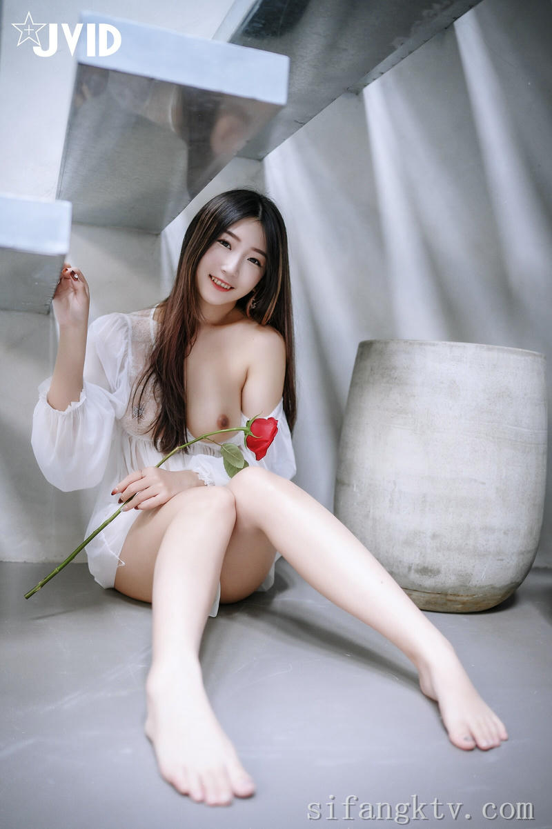 JVID NO.932 肉包Mini 用玫瑰成功征服 [237P1V 645MB]_第6集
