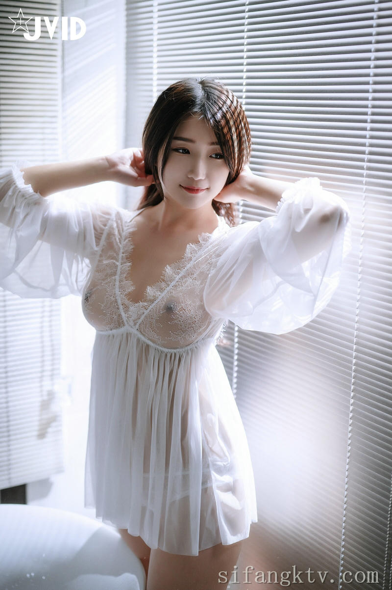 JVID NO.932 肉包Mini 用玫瑰成功征服 [237P1V 645MB]_第9集