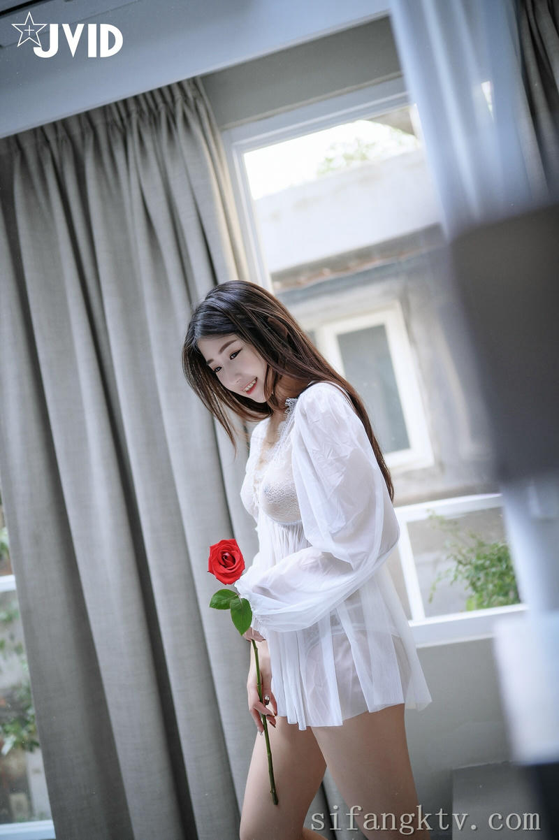 JVID NO.932 肉包Mini 用玫瑰成功征服 [237P1V 645MB]_第2集
