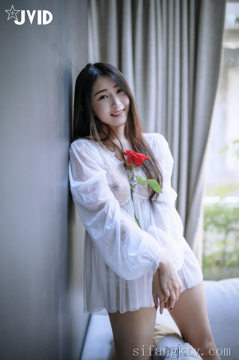 JVID NO.932 肉包Mini 用玫瑰成功征服 [237P1V 645MB]_第3集