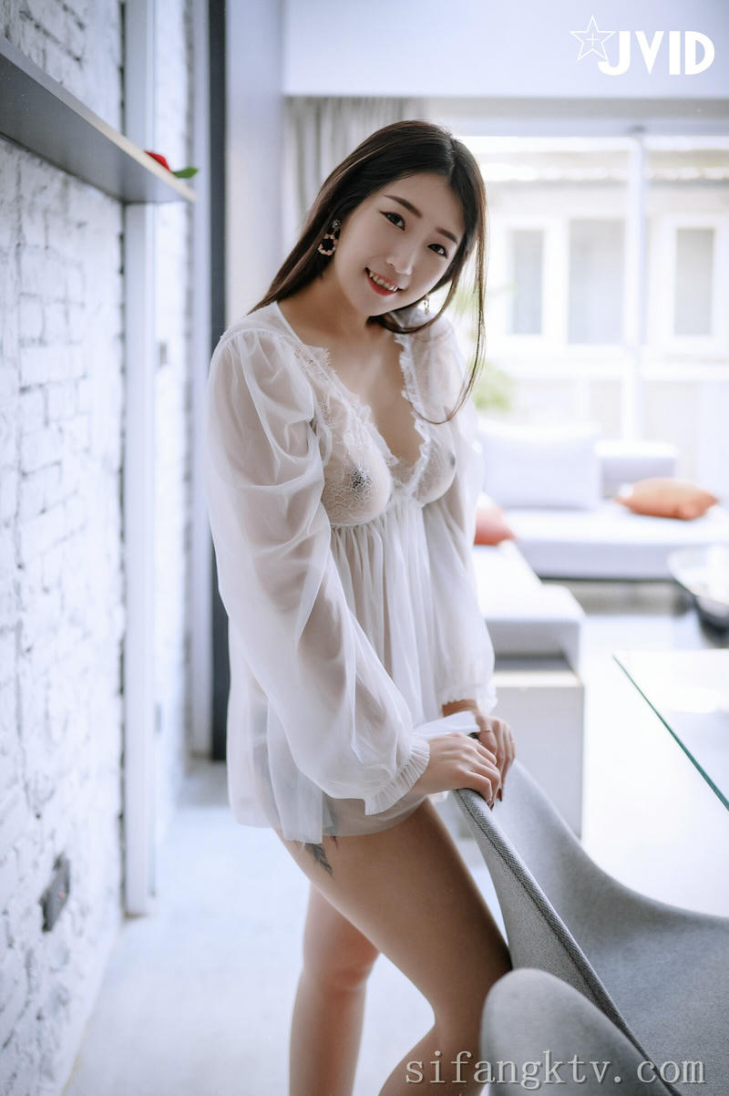 JVID NO.932 肉包Mini 用玫瑰成功征服 [237P1V 645MB]_第4集