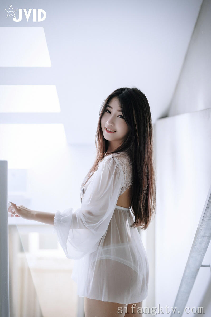 JVID NO.932 肉包Mini 用玫瑰成功征服 [237P1V 645MB]_第5集