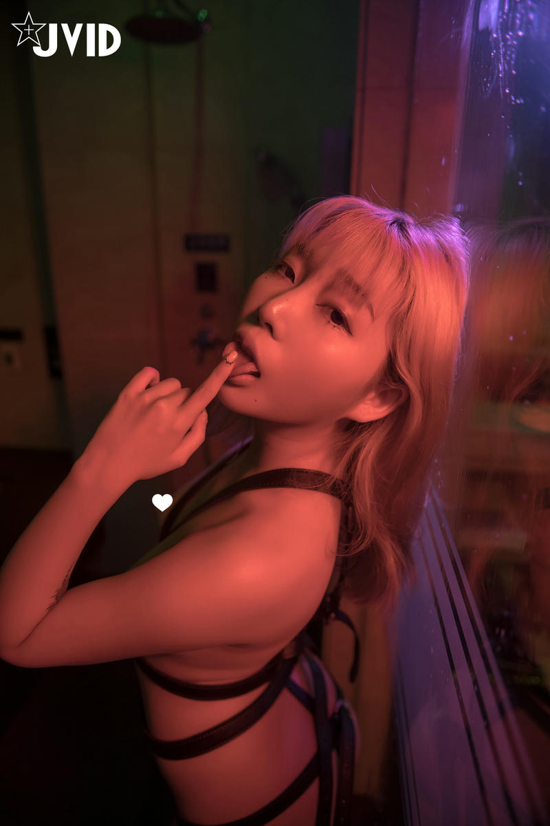 JVID NO.939 Stacy 摇曳的光影 [115P1V 568MB]_第1集