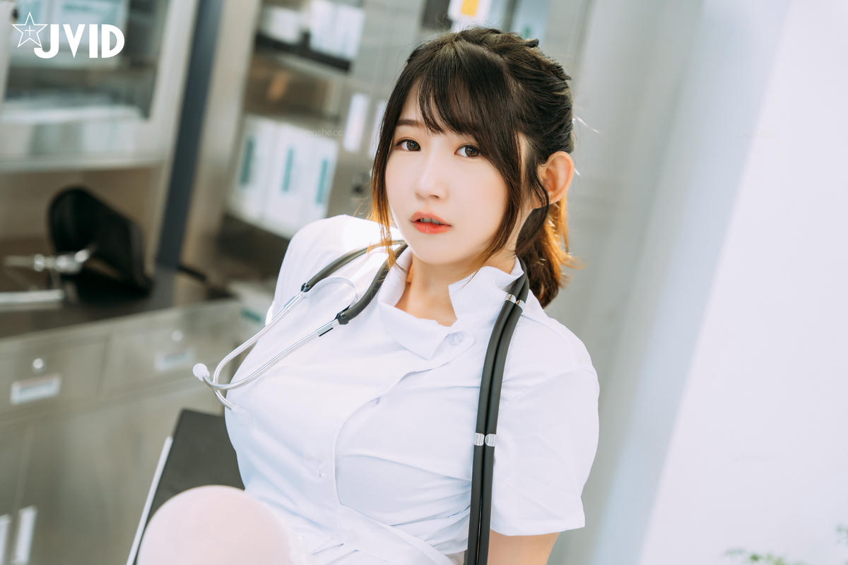 JVID NO.965 肉包Mini&白金 女护理师 [121P1V 1.18GB]_第2集