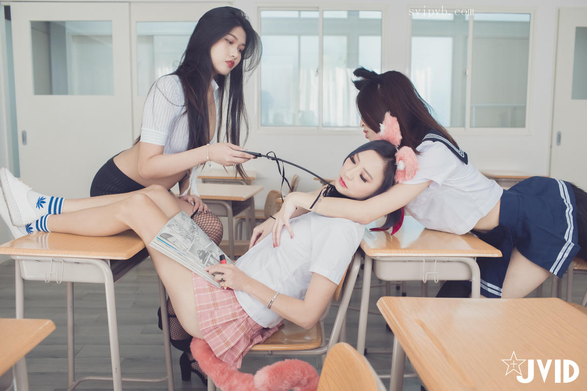 JVID – 4女无码实战春节巨献强力推荐，星期二是全裸上课日 84P1V_第2集