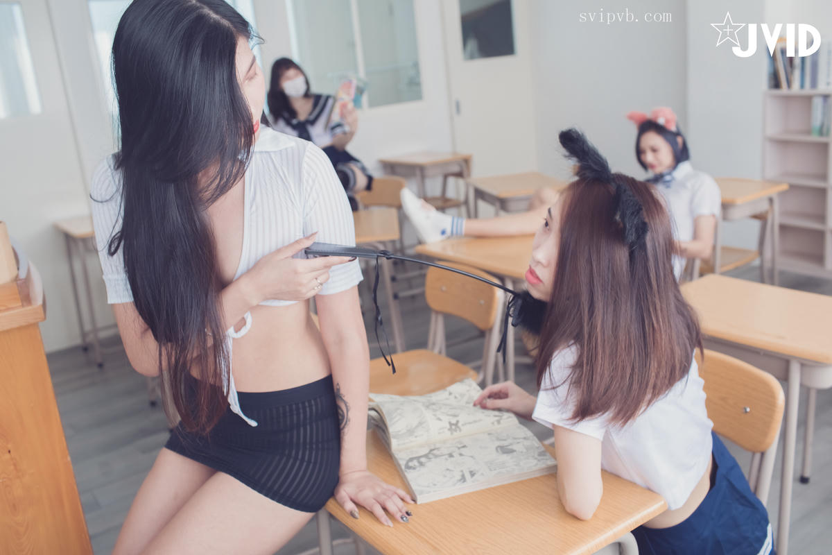 JVID – 4女无码实战春节巨献强力推荐，星期二是全裸上课日 84P1V_第5集