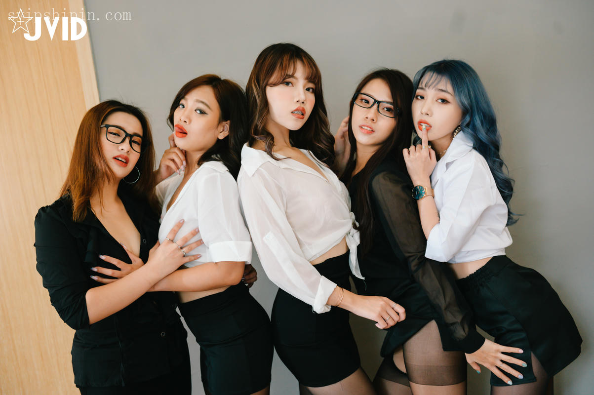 JVID – DesireVol.SXD营业部5位黑丝OL.下班后的淫行旅馆 104P1V_第1集