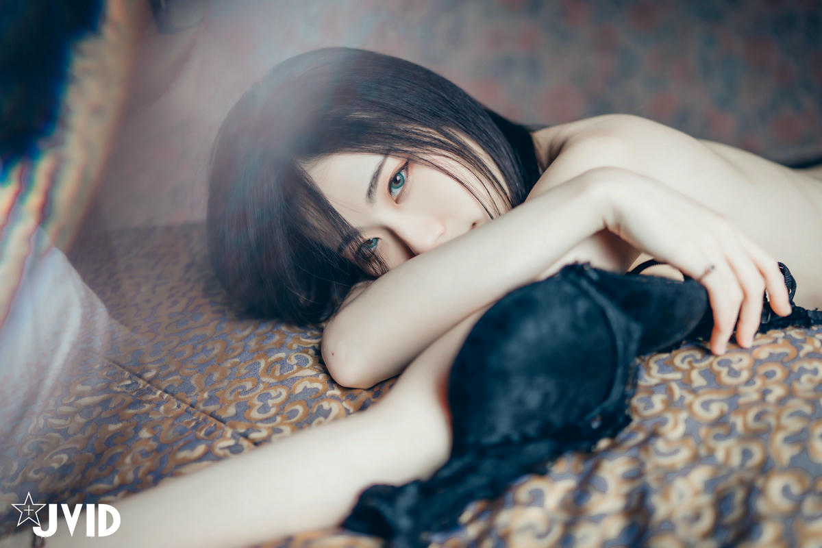 JVID 最新SSS极品高颜值空灵系女神▌阿黎▌从画里走出来的女子水出芙蓉冷艳玉女绝非凡世之物 118P1V_第6集