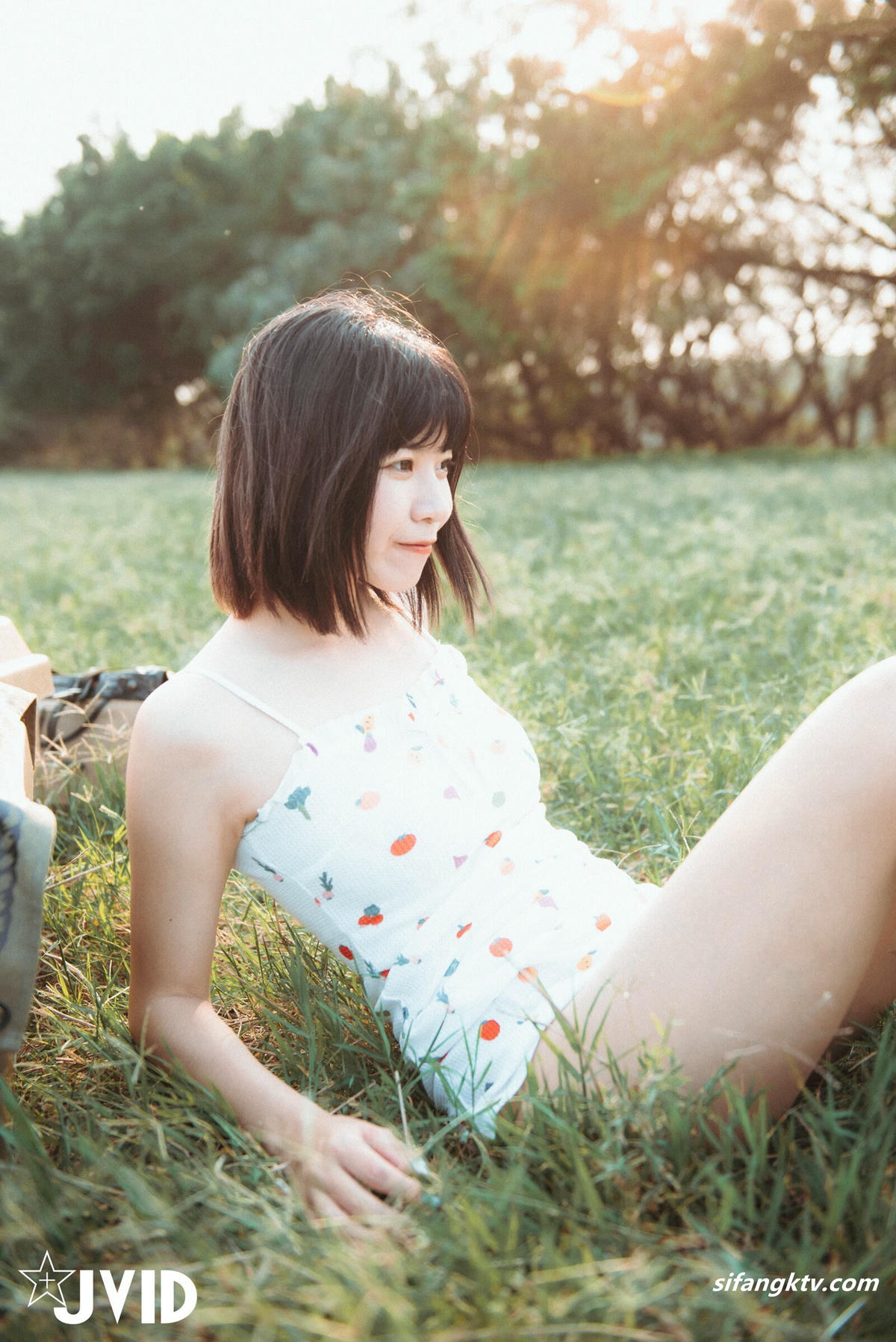 JVID 超精品】青春可爱美少女果宝宝全裸野营一起趣蕉 158P1V_第1集
