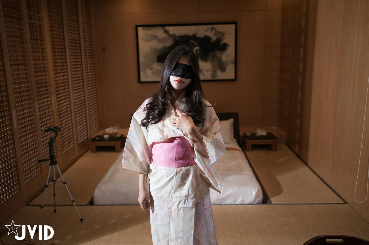 JVID 顶级大尺度〗极品美乳女神『掉掉』日式浴衣紧缚凌辱调教电击按摩棒の无限冲击 41P1V_第1集