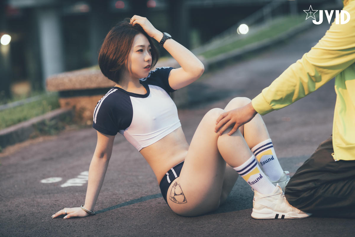 JVID精.品. 雅.捷.「.全.裸.露.點.7分.多.鐘.劇.情.片.」.健.身.教.練.把.正.在.做.運.動.的.雅.捷.少.女.操.翻.了_第2集