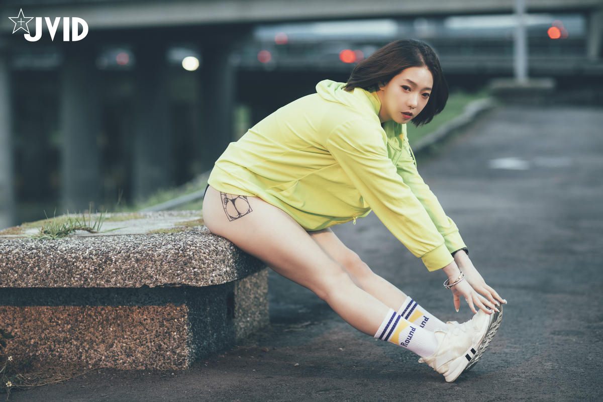 JVID精.品. 雅.捷.「.全.裸.露.點.7分.多.鐘.劇.情.片.」.健.身.教.練.把.正.在.做.運.動.的.雅.捷.少.女.操.翻.了_第3集