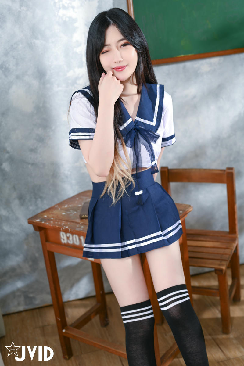 【全网核弹】最新JVID新晋SSS极品女神▌璃奈酱 ▌极品学生妹全裸课堂 究极嫩乳白虎粉鲍永远的神 161P1V_第2集