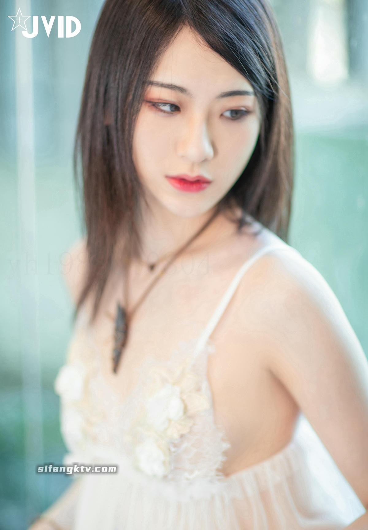 年终大回馈-女神尤妆妆私宅公开邀你共浴共眠 98P1V_第22集