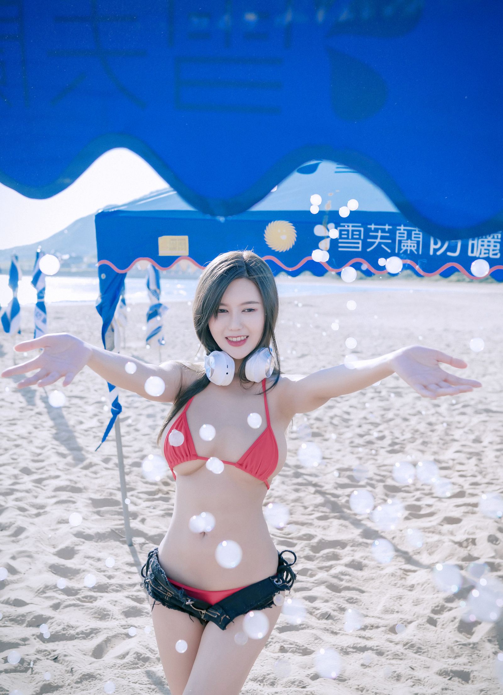 JVID - 神似关之琳巨乳女神木木森的比基尼全裸沙滩 112P1V_第3集