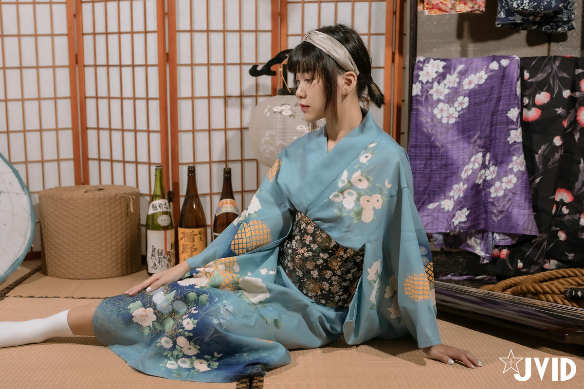 JVID - 精品 超可爱清纯女神（酸猫妹妹）绳衣裸舞 122P2V_第1集