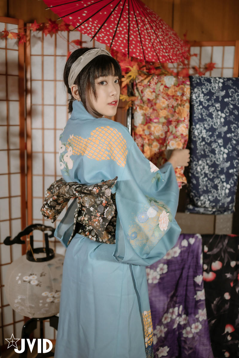 JVID - 精品 超可爱清纯女神（酸猫妹妹）绳衣裸舞 122P2V_第2集