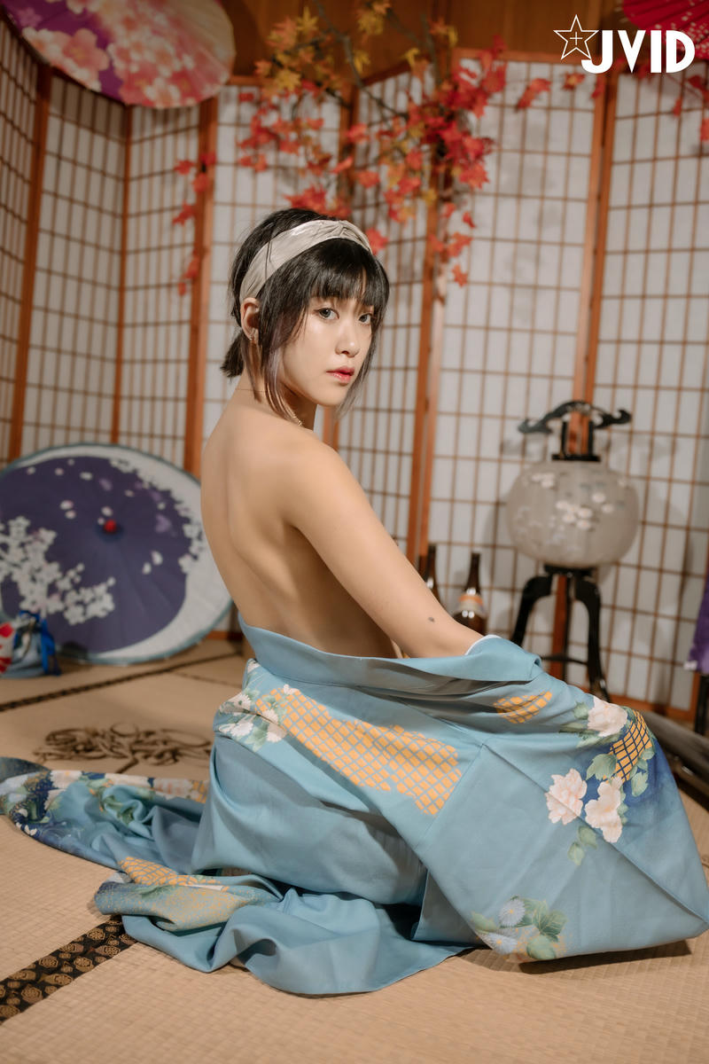 JVID - 精品 超可爱清纯女神（酸猫妹妹）绳衣裸舞 122P2V_第2集