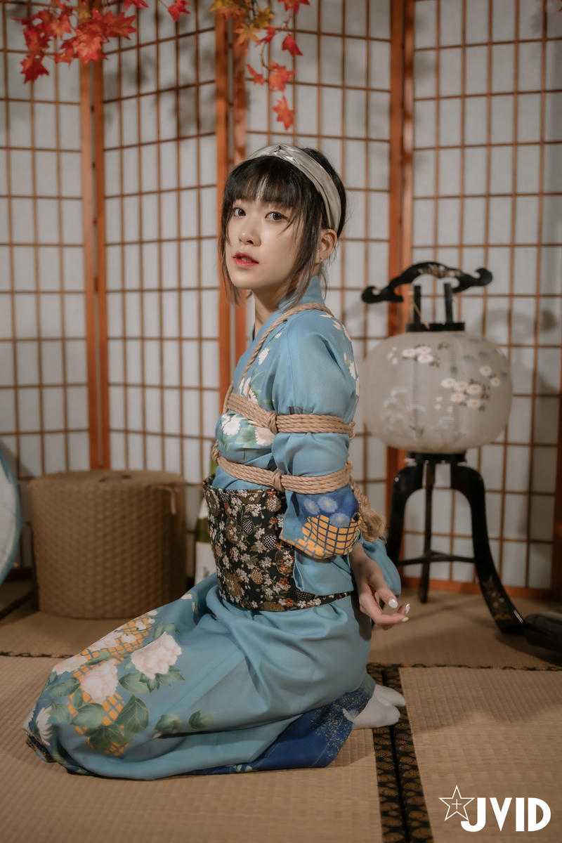 JVID - 精品 超可爱清纯女神（酸猫妹妹）绳衣裸舞 122P2V_第3集