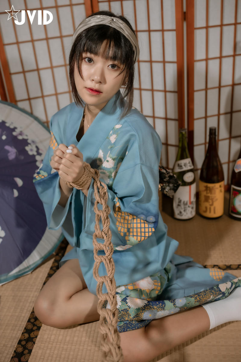 JVID - 精品 超可爱清纯女神（酸猫妹妹）绳衣裸舞 122P2V_第4集