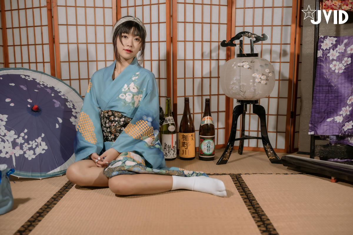 JVID - 精品 超可爱清纯女神（酸猫妹妹）绳衣裸舞 122P2V_第4集