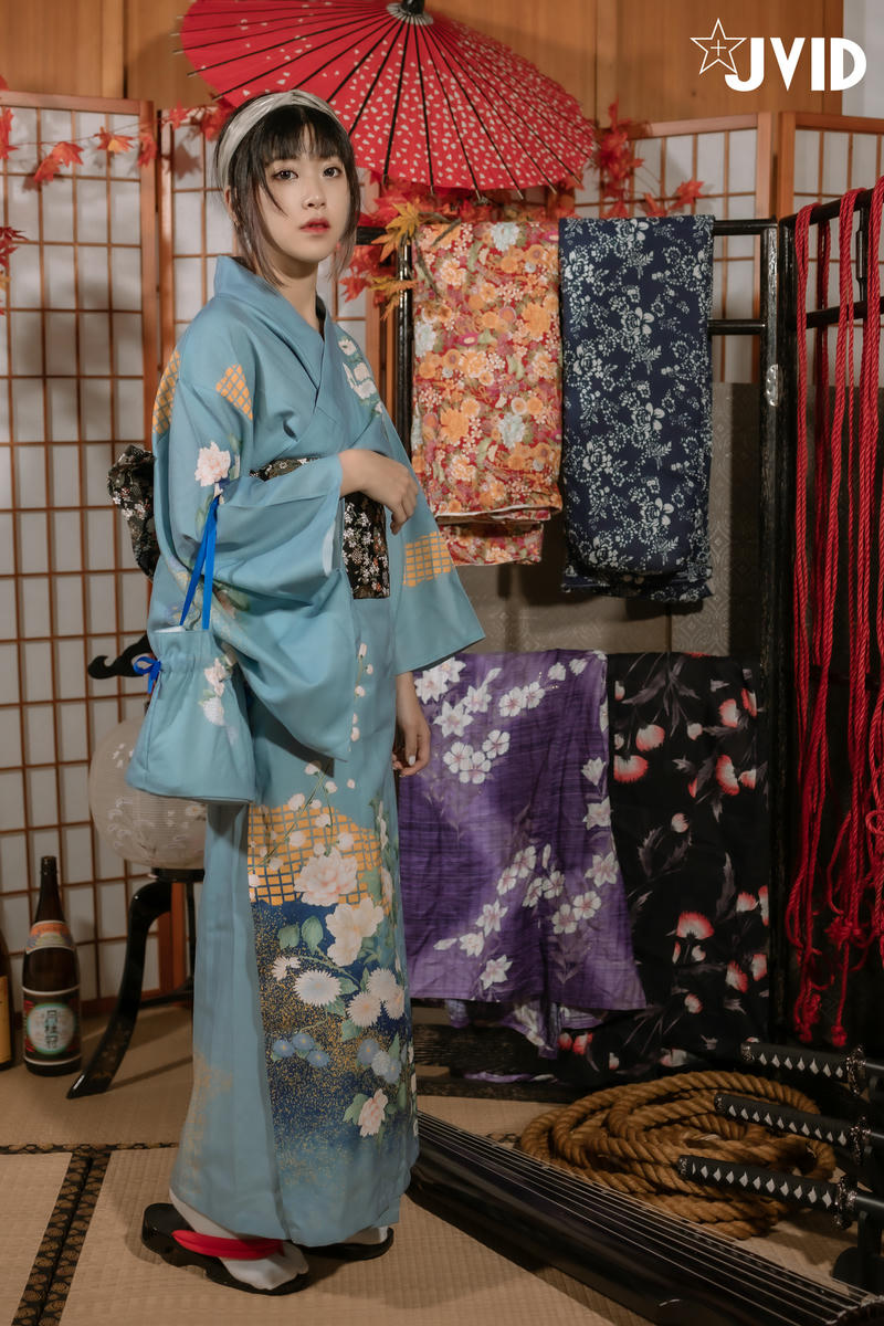 JVID - 精品 超可爱清纯女神（酸猫妹妹）绳衣裸舞 122P2V_第5集