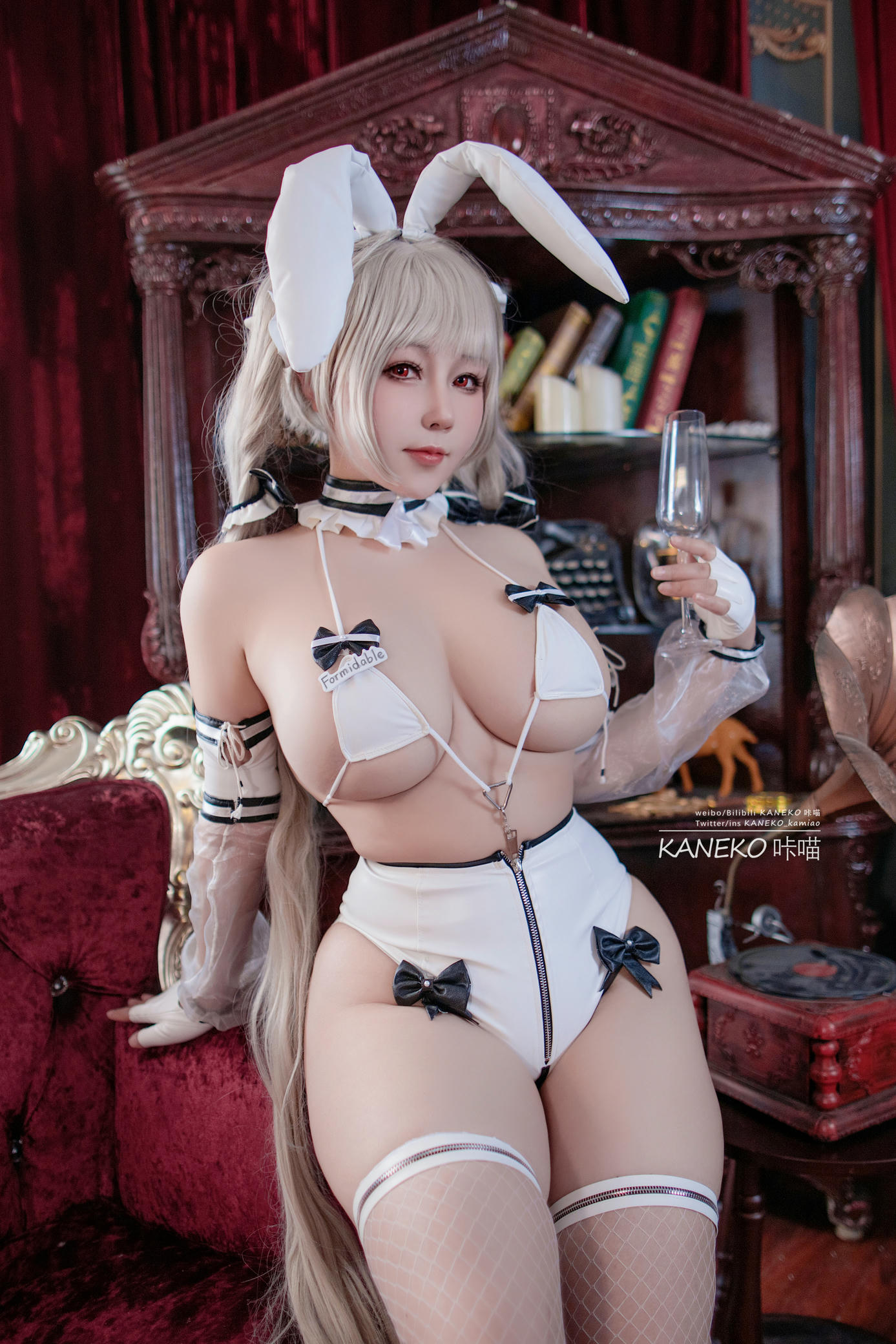 KANEKO_咔喵 NO.022 碧蓝航线 可畏兔女郎[48P 2V 2.07G]_第1集
