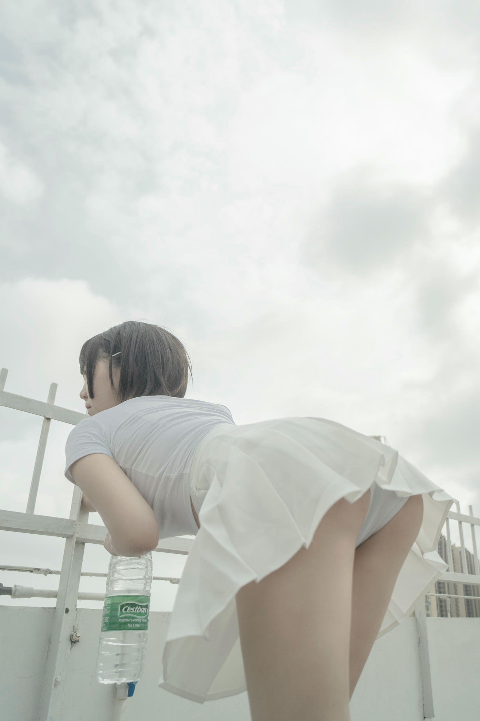 阿薰kaOri NO.015 天台 [82P1V-649MB]_第1集