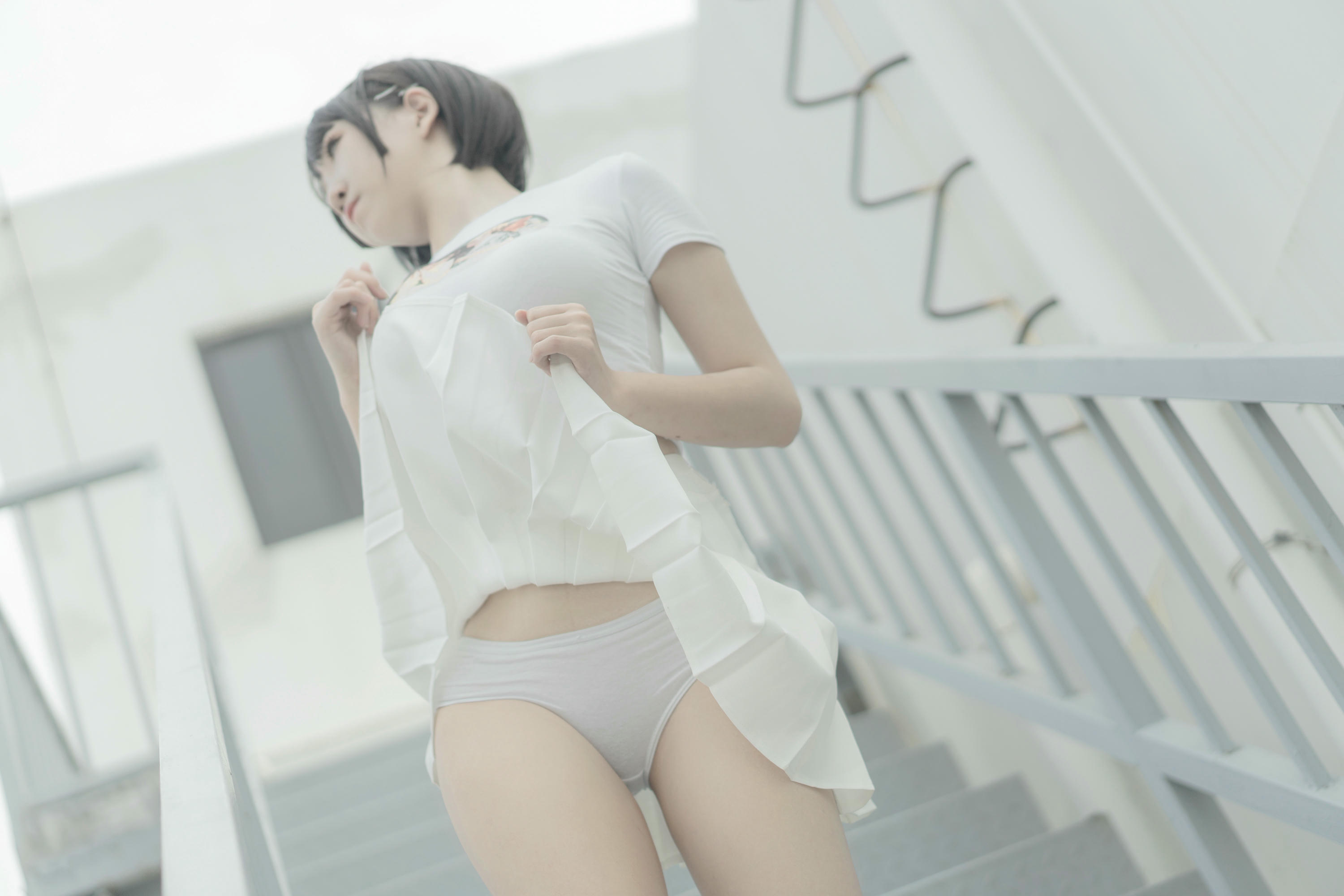 阿薰kaOri NO.015 天台 [82P1V-649MB]_第3集