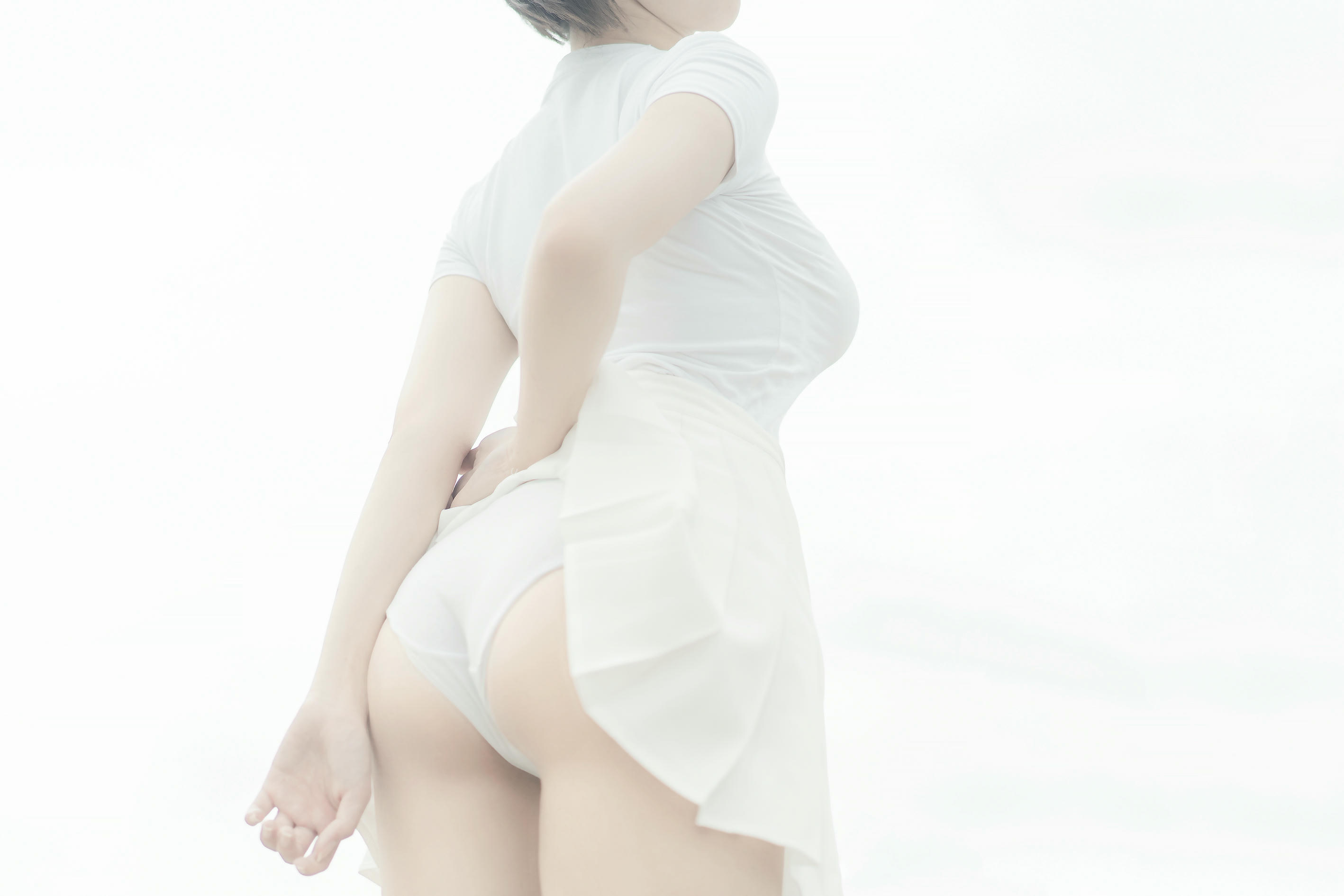 阿薰kaOri NO.015 天台 [82P1V-649MB]_第4集