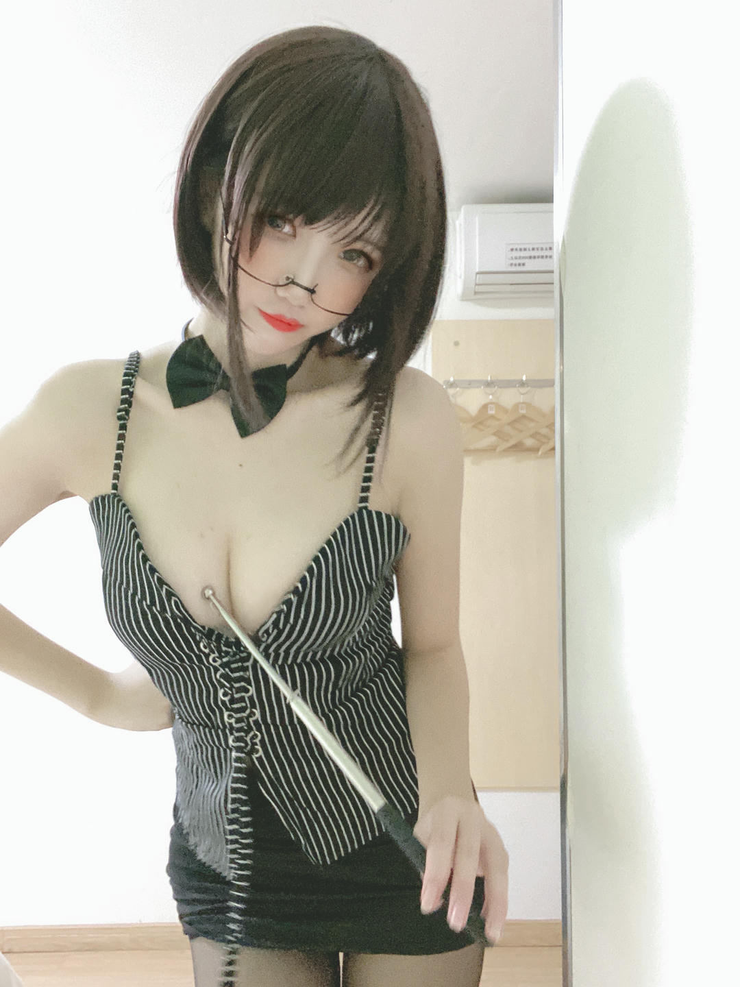 阿薰kaOri NO.008 女教师 [6P-9MB]_第1集