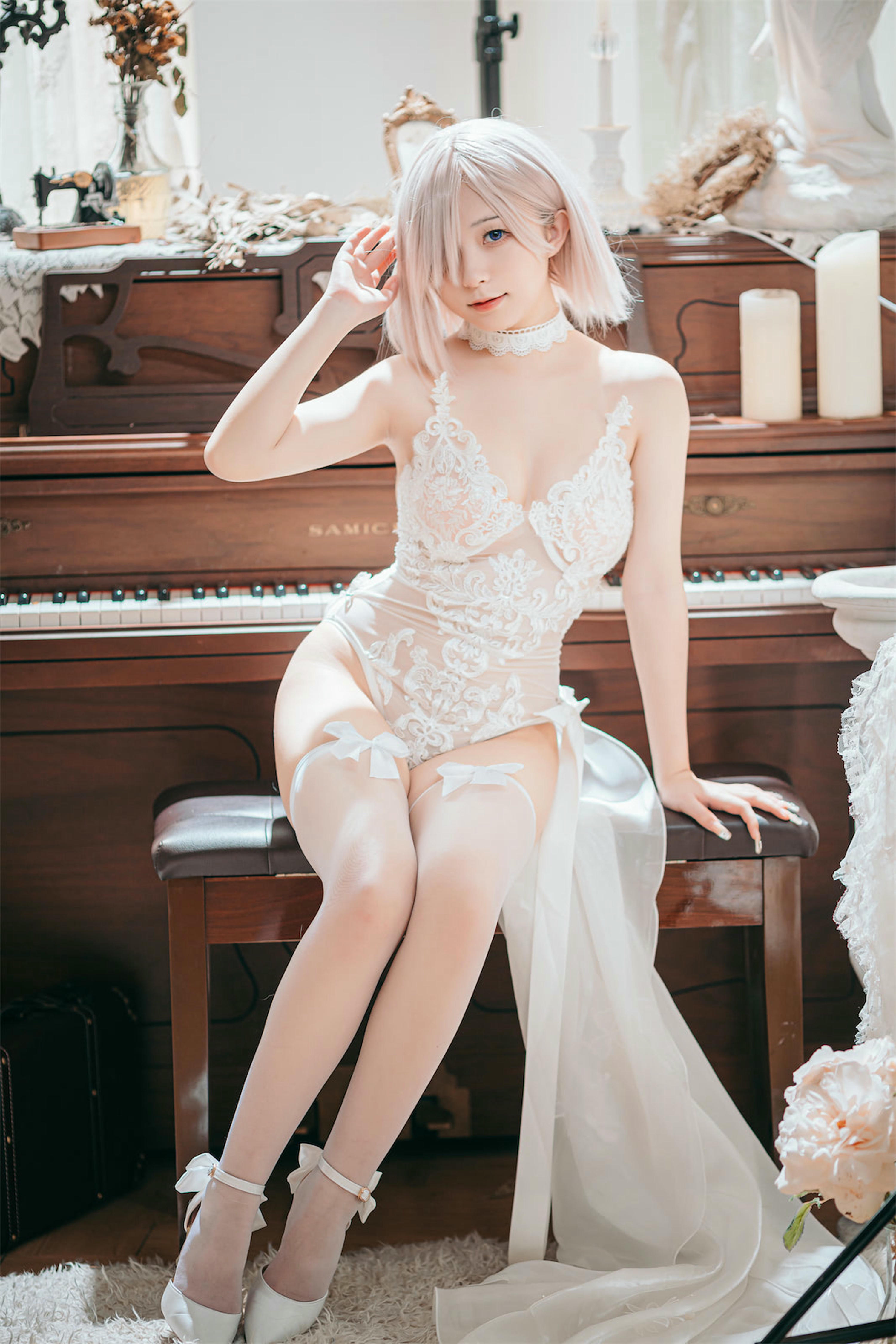 花铃Hana NO.015 玛修婚纱 [63P 529MB]_第2集