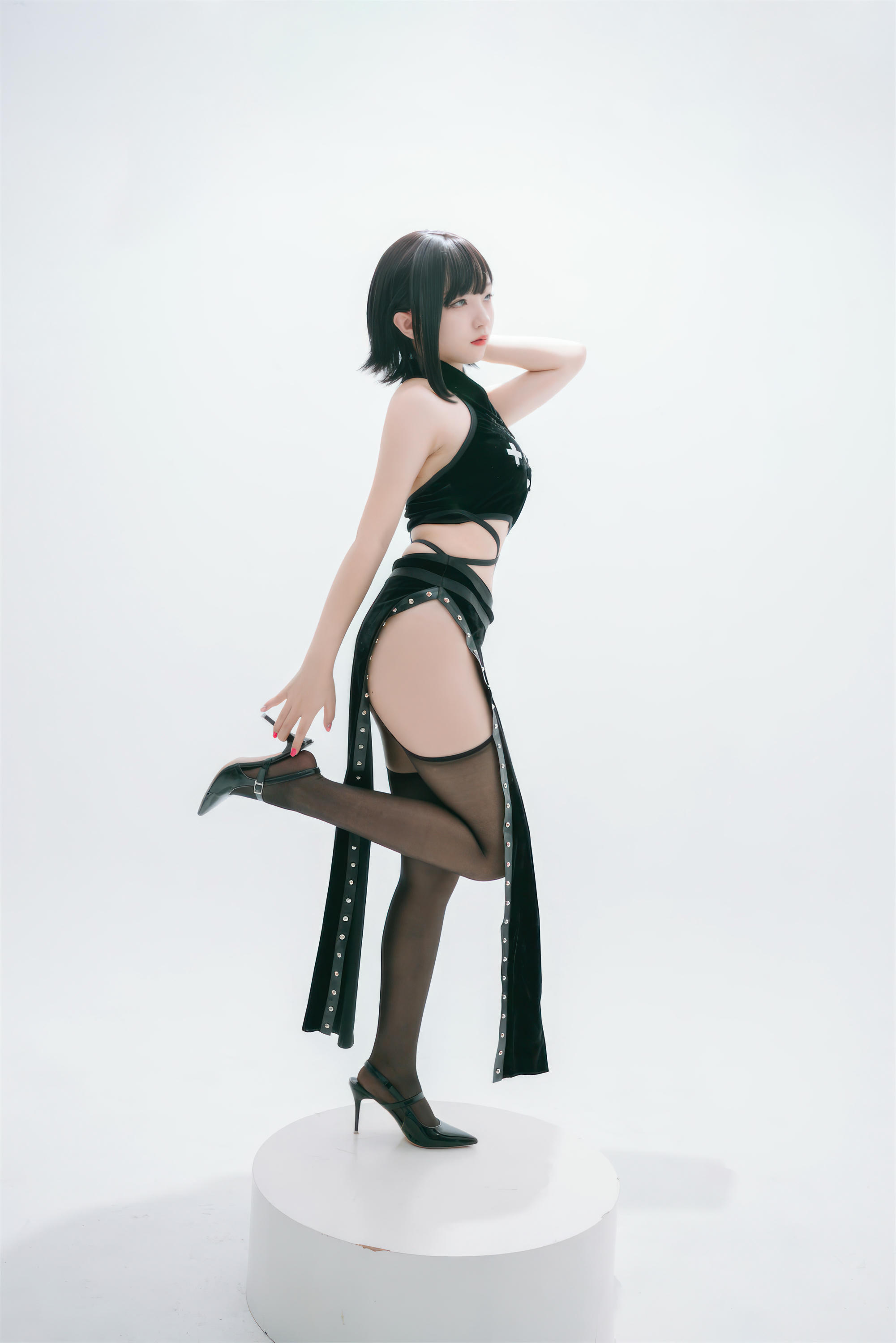 花铃Hana NO.039 吊带袜修女 [71P 259MB]_第3集