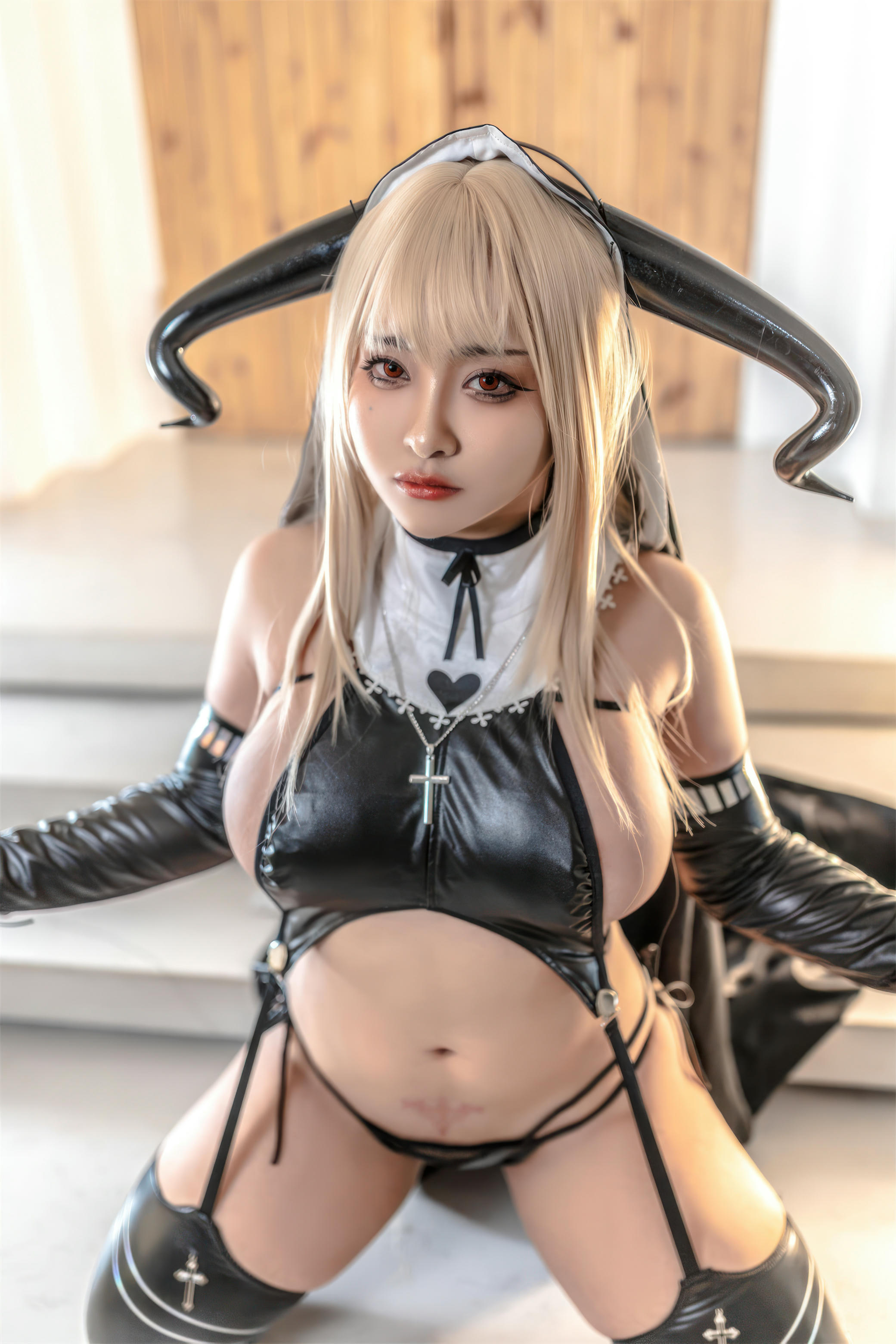 洛璃 LoLiSAMA NO.063 恶魔修女[70P-547.8M]_第4集