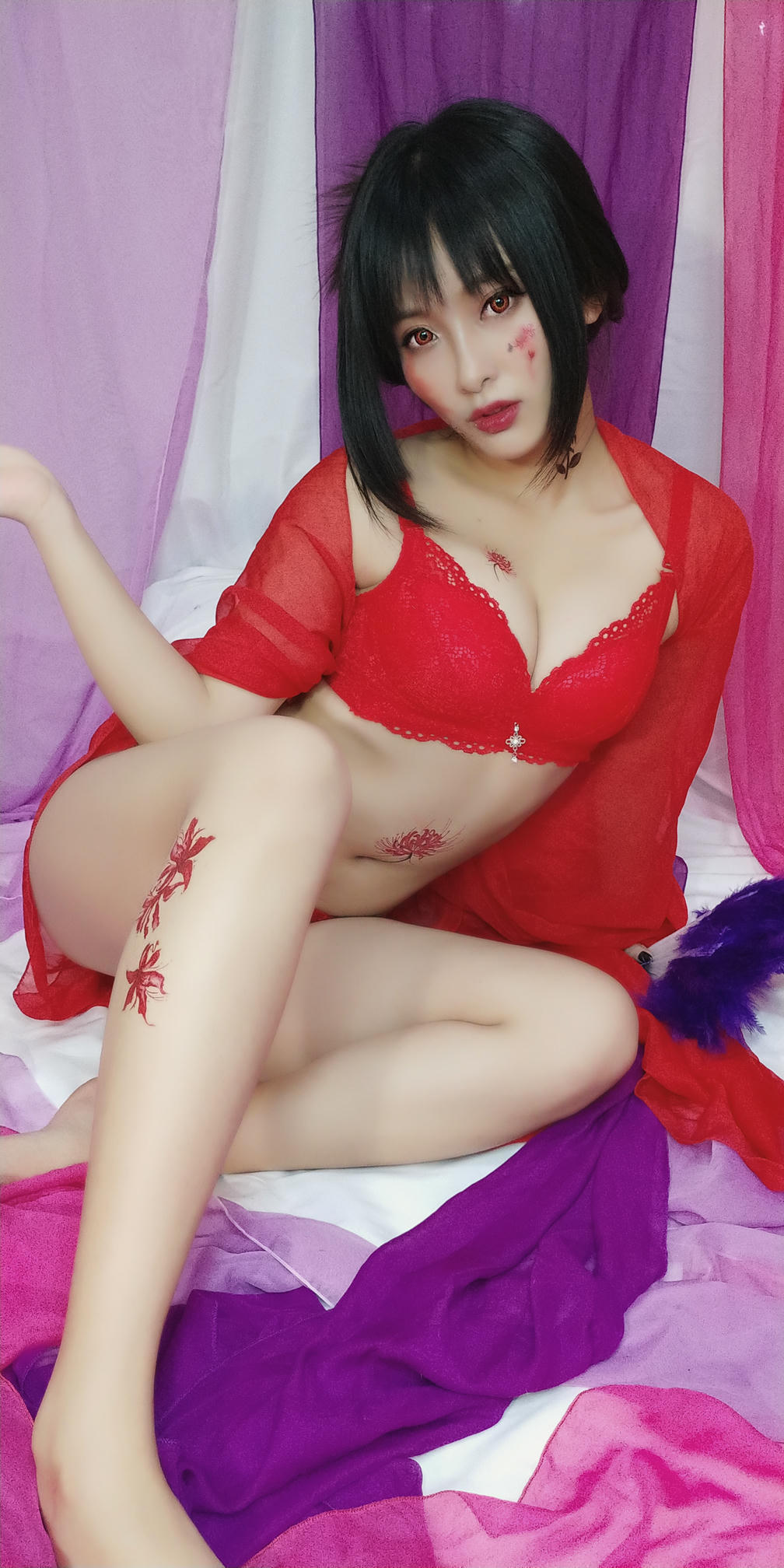 洛璃 LoLiSAMA NO.072 红女妖 [93P7V-619MB]_第1集