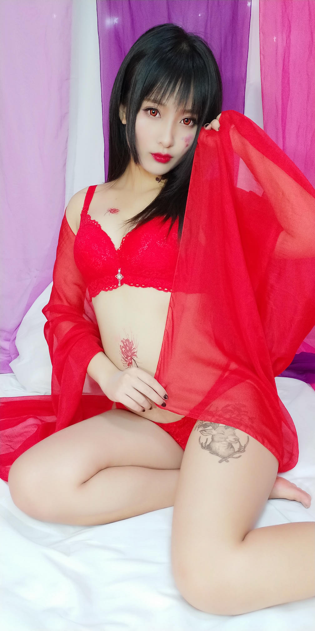 洛璃 LoLiSAMA NO.072 红女妖 [93P7V-619MB]_第1集
