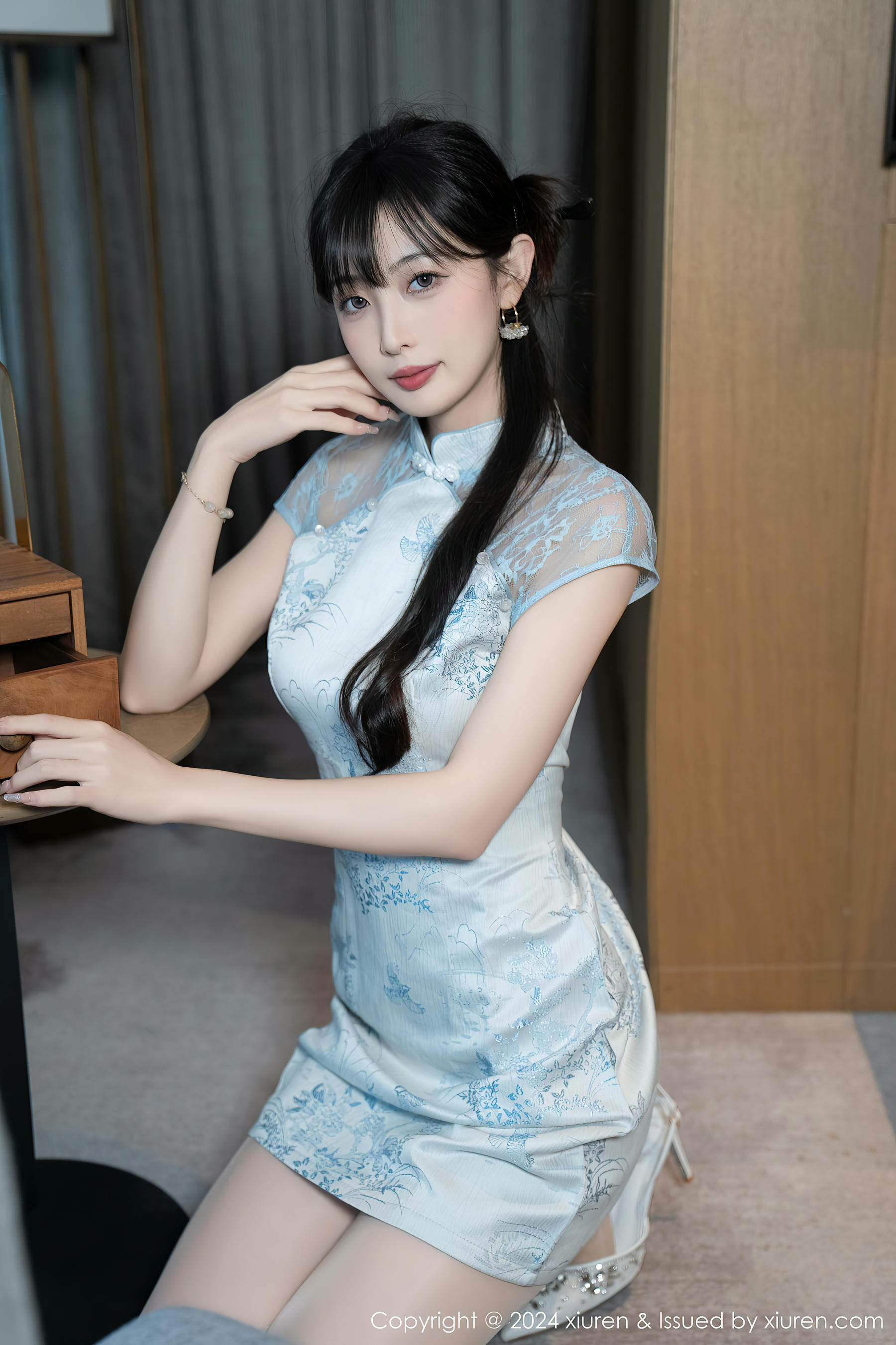 XIUREN秀人网 2024.11.22 NO.9487 林星阑 旗袍美腿 [83P 799.06 MB]_第1集