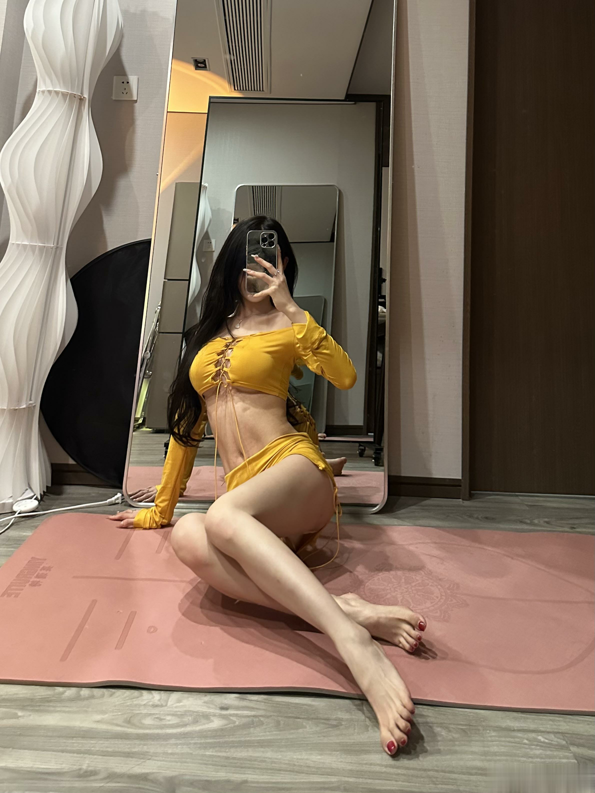 黎允熙baby微蜜圈 NO.034 柠檬黄 [36P 198MB]_第1集