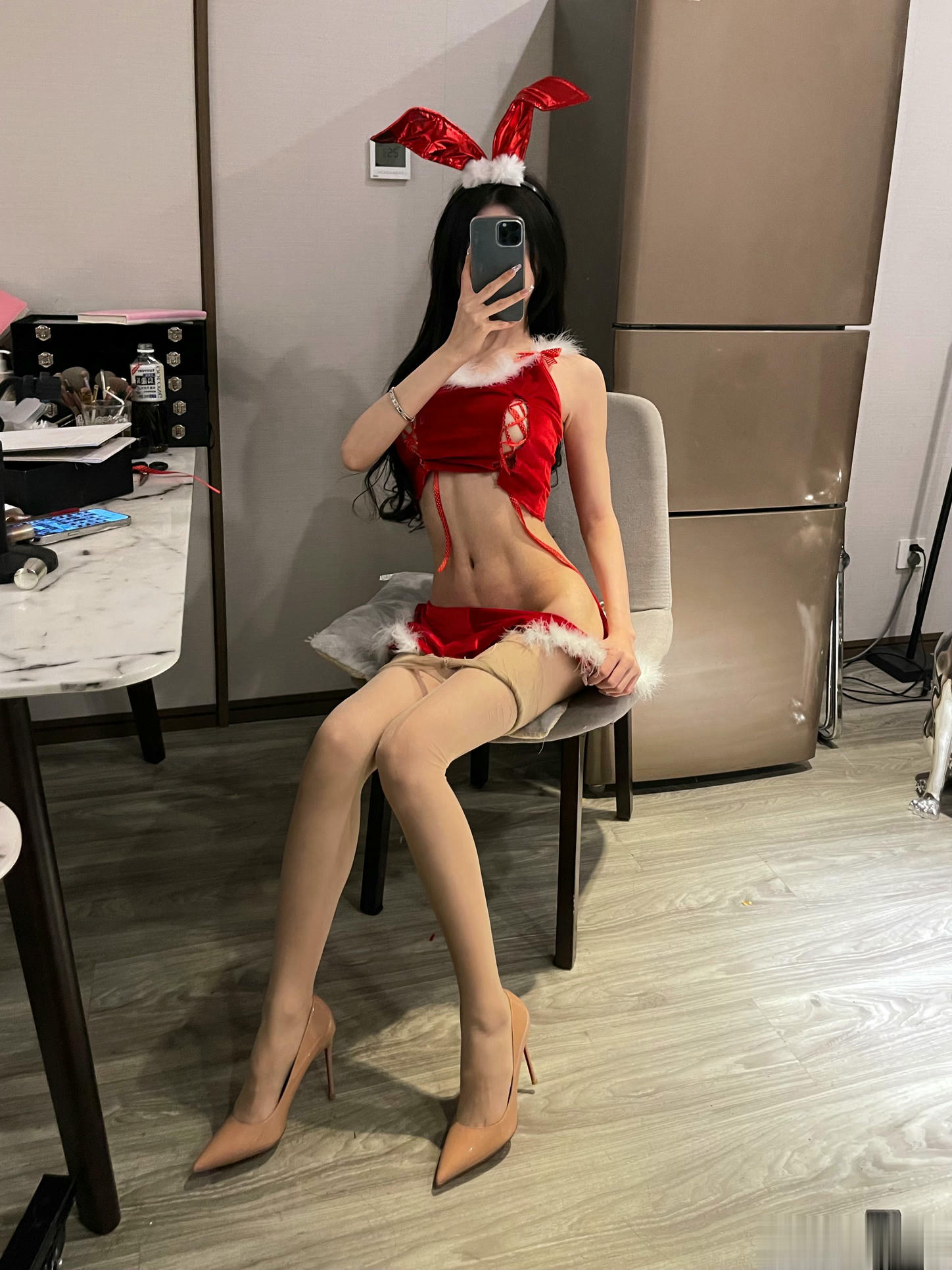 黎允熙baby微蜜圈 NO.008 礼物[29P 21.2M]_第1集